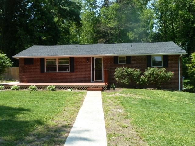 310 Oak Rd, Powell, TN 37849