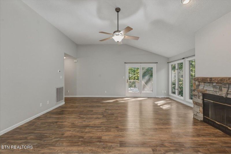 310 Paoli Tc, Loudon, TN 37774