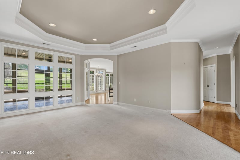 310 Pineberry Dr, Vonore, TN 37885