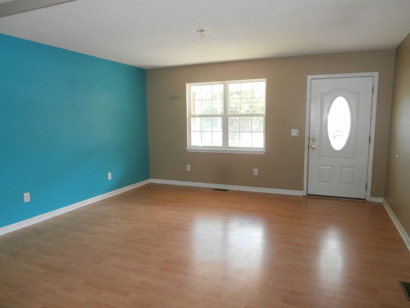 310 Riddle St, Athens, TN 37303