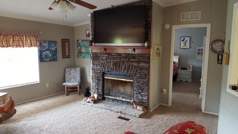 310 Sunset Ln, Harriman, TN 37748