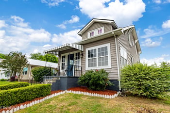 310 W Lincoln Rd, Alcoa, TN 37701