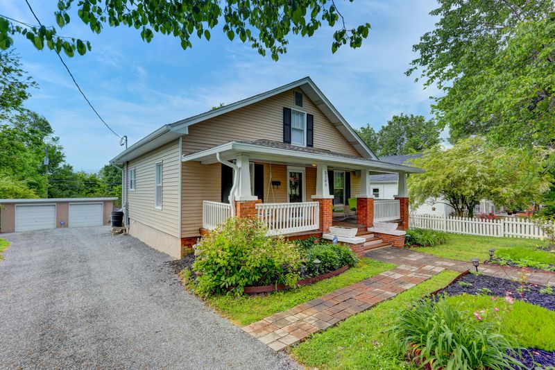 3100 Conner Dr, Knoxville, TN 37918