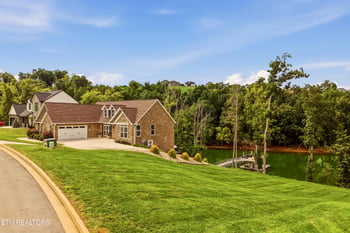 3101 Bridgewater Blvd, Morristown, TN 37814