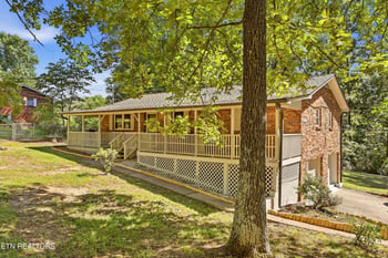 3101 Forest Heights Cir, Lenoir City, TN 37772