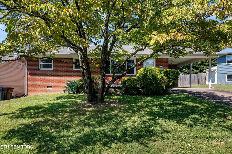 3101 Gerson Dr, Knoxville, TN 37920