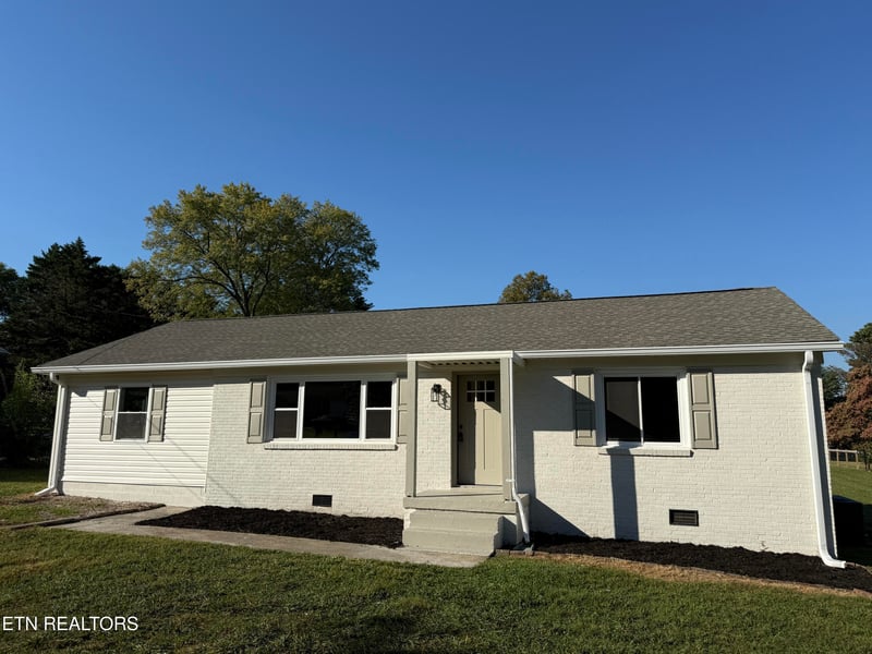 3101 Knox Ln, Knoxville, TN 37917