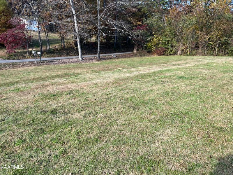 3102 Allegheny Loop Rd, Maryville, TN 37803
