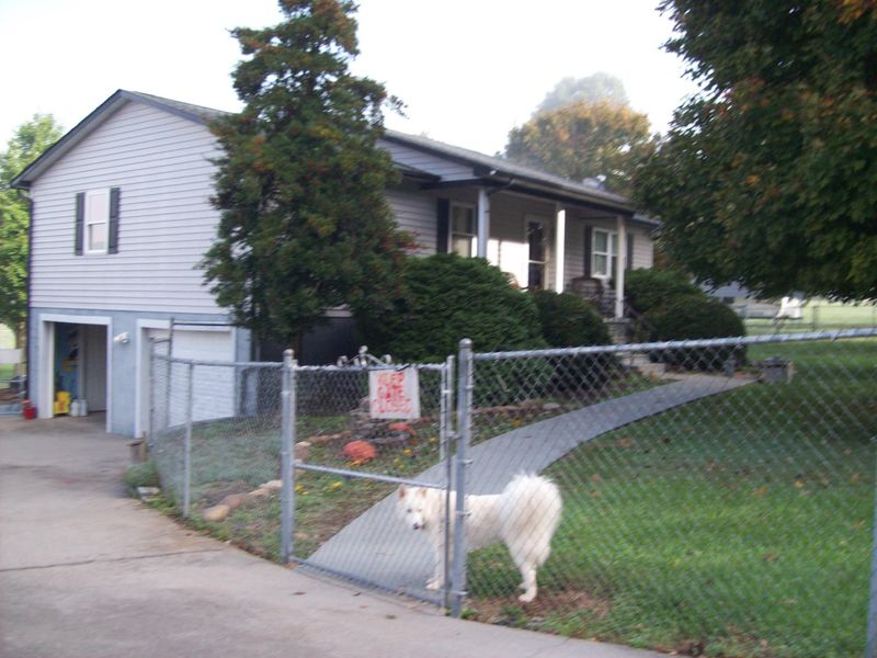 3102 Pineview Rd, Maryville, TN 37803