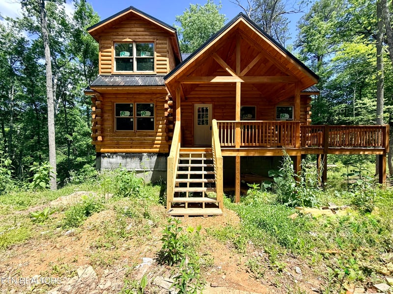 3103 Clearview Cir, Sevierville, TN 37862