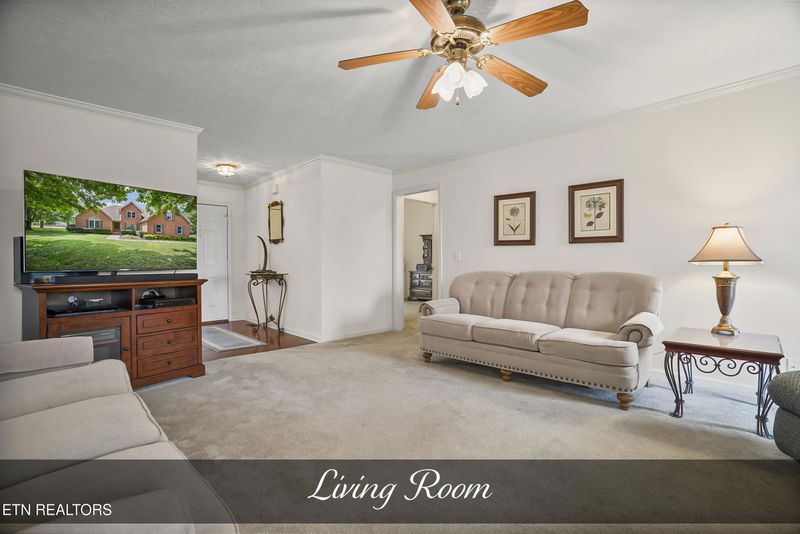 3103 Dunmire Dr, Murfreesboro, TN 37129