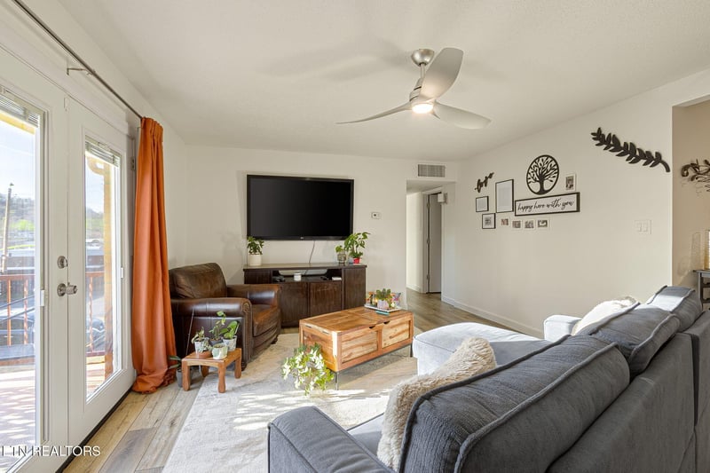 3104 N Broadway St #A-5, Knoxville, TN 37917
