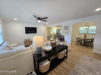 3105 Hazelwood Rd, Knoxville, TN 37921