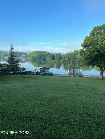 3105 Louisville Rd, Louisville, TN 37777