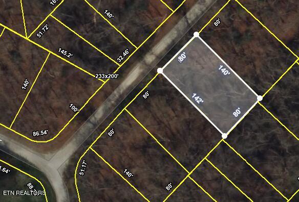 3106 Opalochee Dr, Crossville, TN 38572