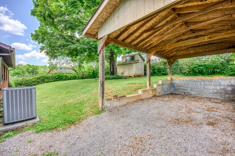3107 Myrtlewood Dr, Knoxville, TN 37921
