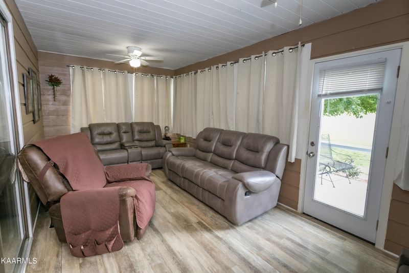 3108 Fortenberry Rd, Kodak, TN 37764
