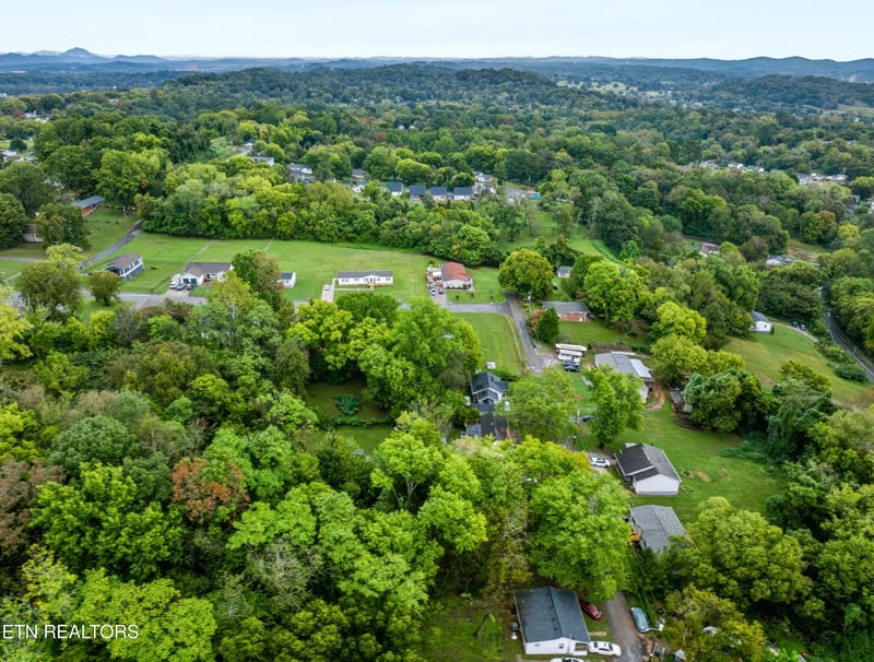 3109 Landview Dr, Knoxville, TN 37914