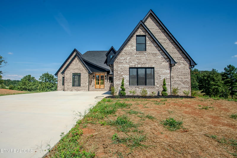 311 Blueberry Dr, Loudon, TN 37774