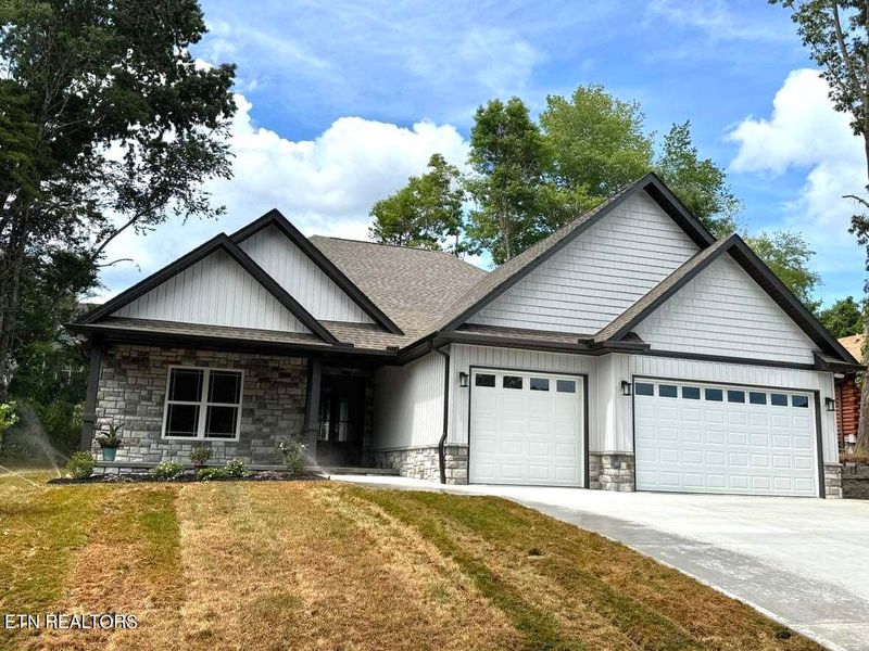 311 Cheeyo Ln, Loudon, TN 37774