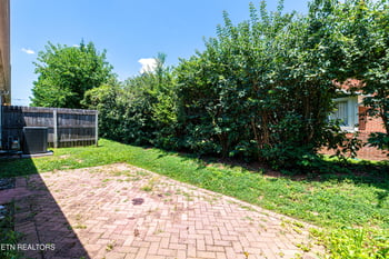 311 Creekview Ln, Knoxville, TN 37923