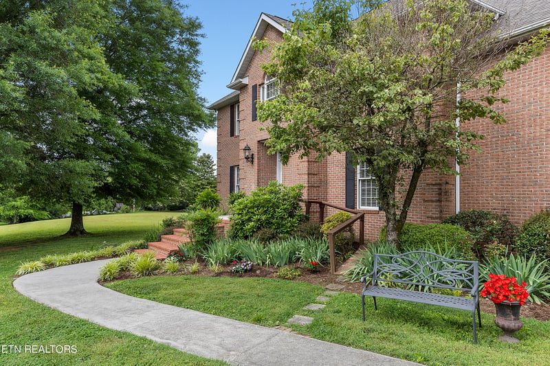 311 Drummer Ln, Knoxville, TN 37924