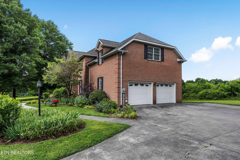 311 Drummer Ln, Knoxville, TN 37924