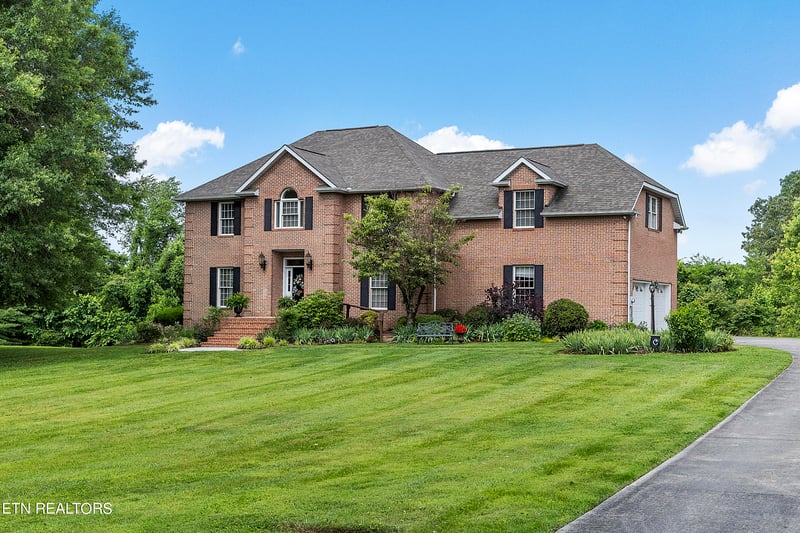 311 Drummer Ln, Knoxville, TN 37924