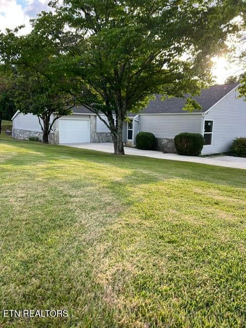 311 Jane Way Ln, Jacksboro, TN 37757
