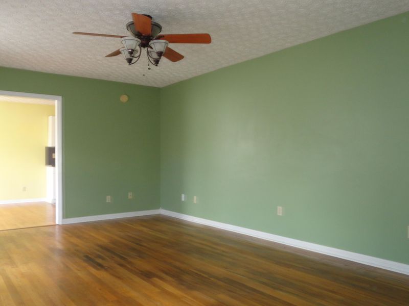 311 Kentucky Ave, Clinton, TN 37716