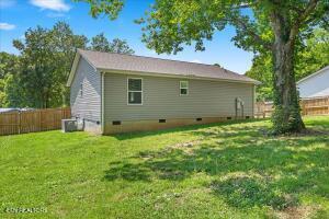 311 N Iowa Ave, Etowah, TN 37331