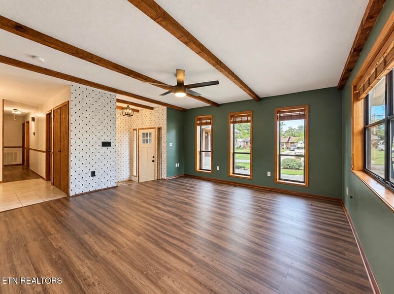 311 Poplar St, Sevierville, TN 37862