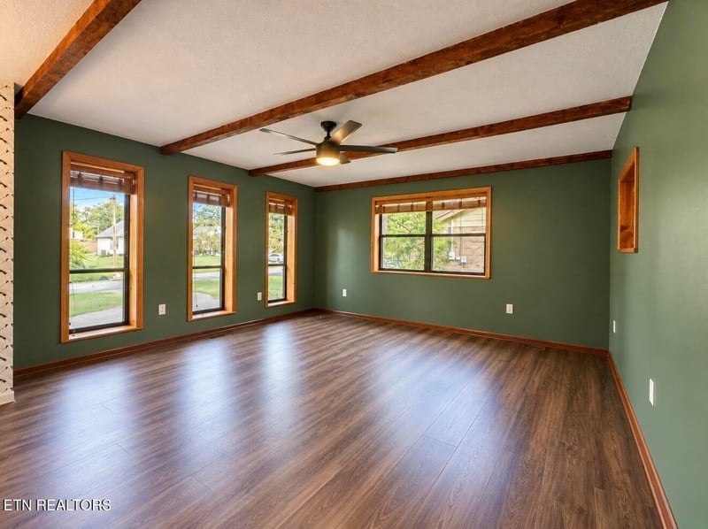 311 Poplar St, Sevierville, TN 37862