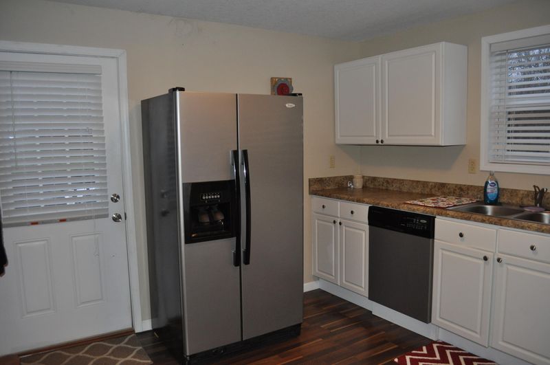 311 Rose Ln, Sweetwater, TN 37874