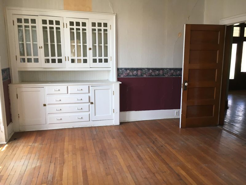 311 S High St, Sweetwater, TN 37874