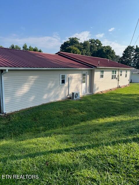 311 Sandy Hill Cir, Lafollette, TN 37766