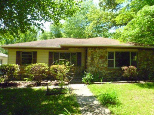 311 Tower Dr, Oliver Springs, TN 37840
