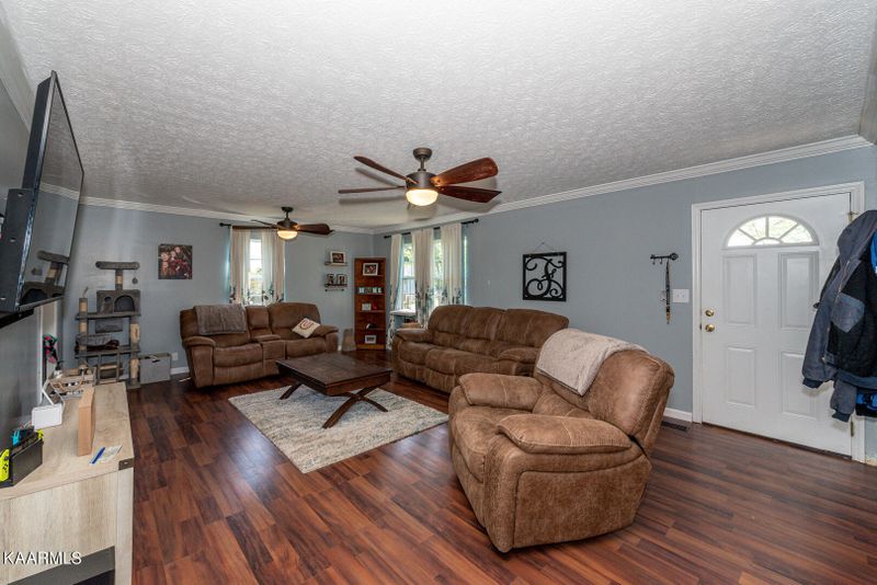 311 Waters Rd, Maryville, TN 37803