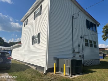 311 Willow Ln, Rocky Top, TN 37769