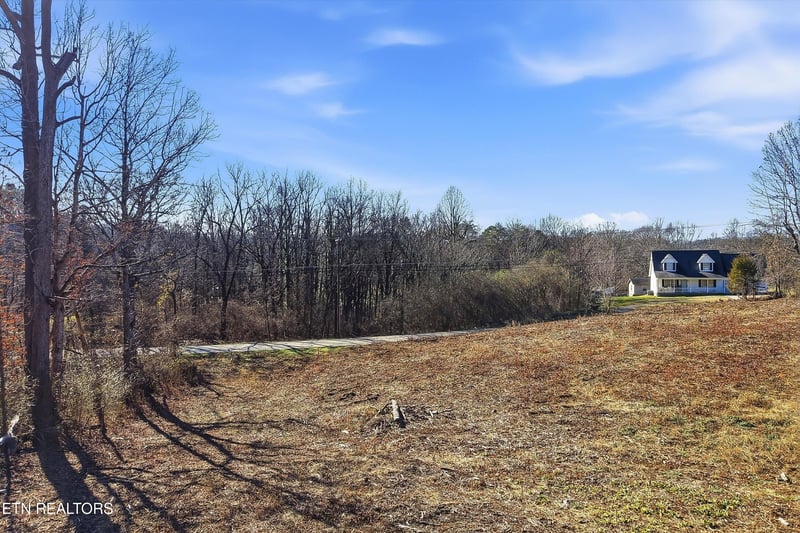 3110 Miser School Rd, Friendsville, TN 37737