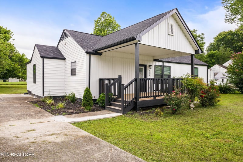 3114 Vera Dr, Knoxville, TN 37917