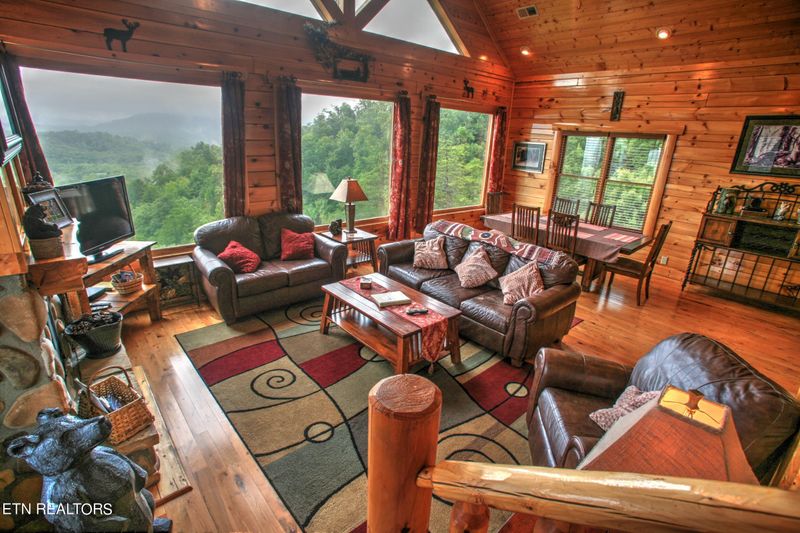 3115 Lakeview Lodge Dr #188, Sevierville, TN 37862