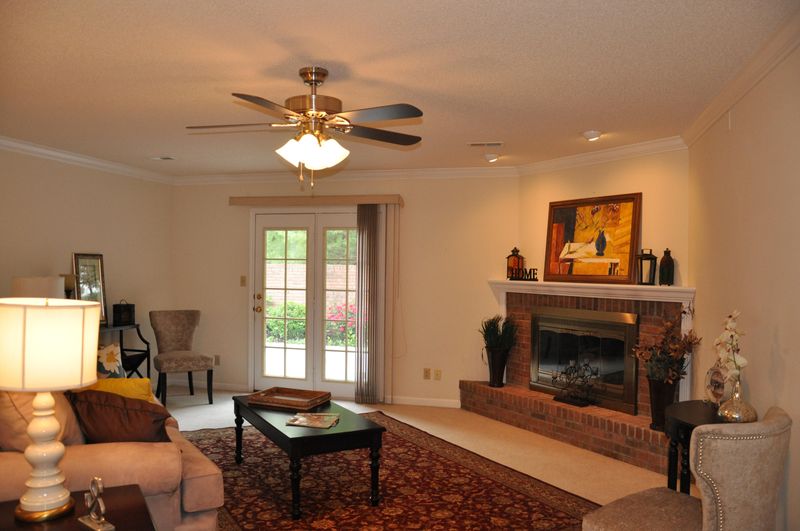 3116 Cunningham Rd #B5, Knoxville, TN 37918