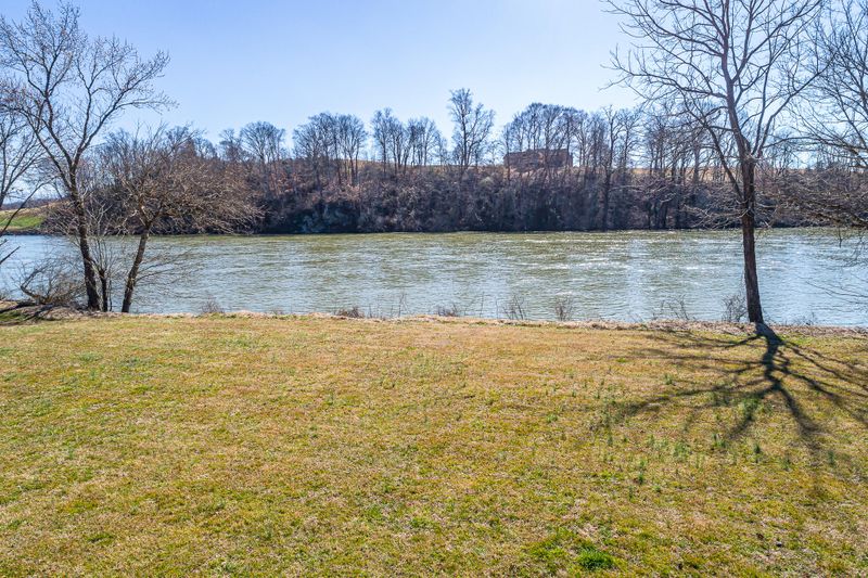 3119 Betsy Ct, Kodak, TN 37764