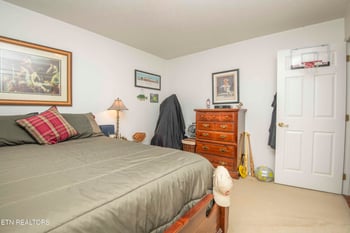 312 Axton Dr, Farragut, TN 37934