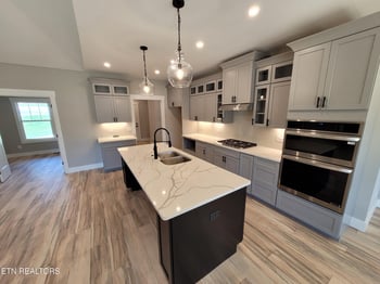 312 Cheeyo Ln, Loudon, TN 37774