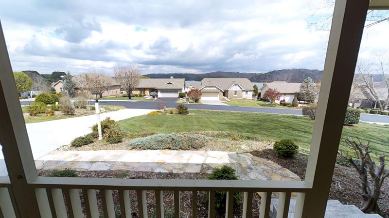 312 Chuniloti Cir, Loudon, TN 37774