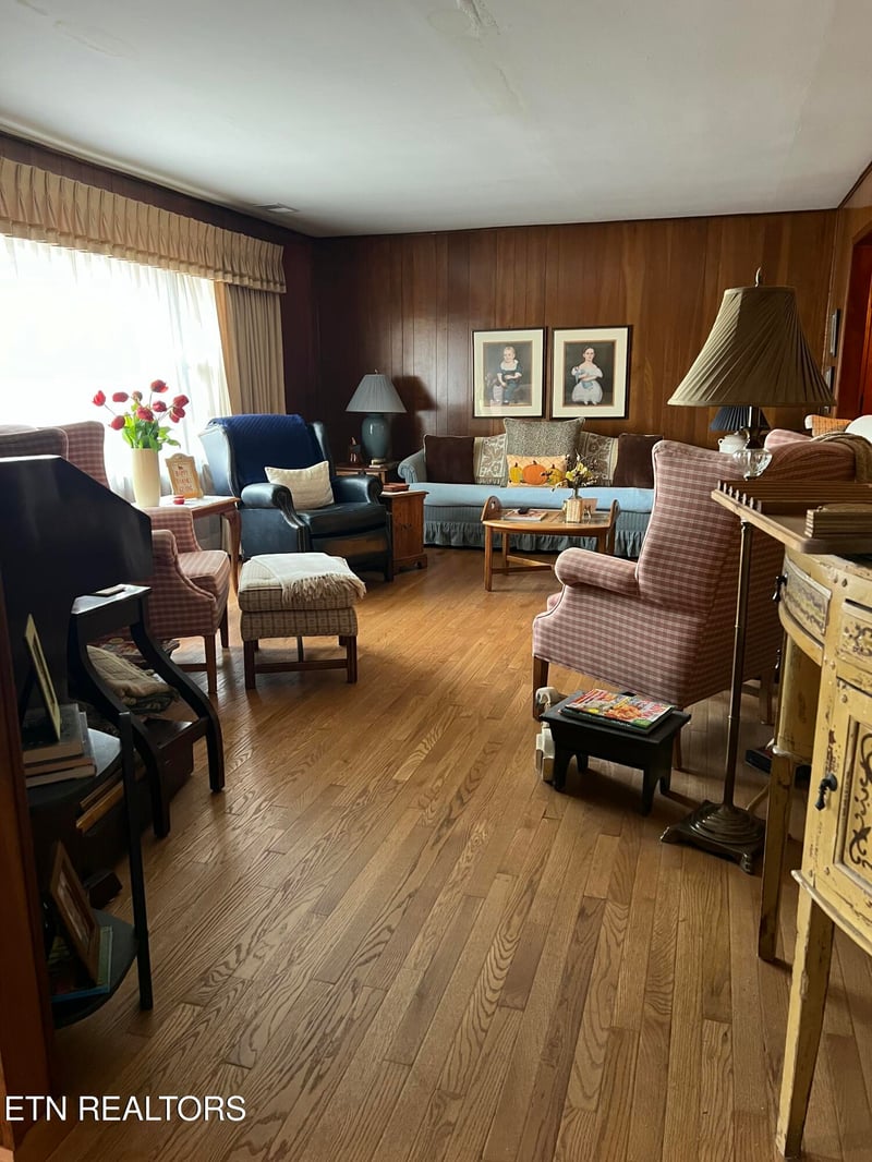 312 Church St, Jellico, TN 37762