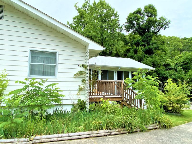 312 Delaware Ave, Oak Ridge, TN 37830