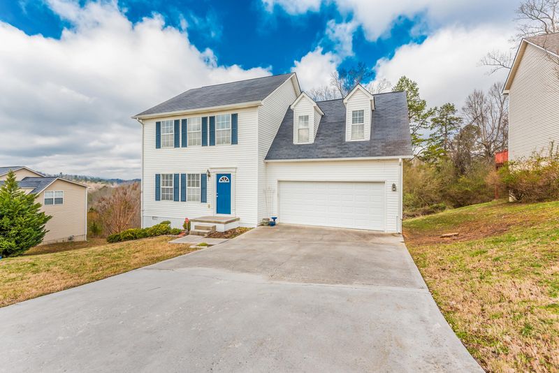 312 Dogwood Glen Ln, Powell, TN 37849